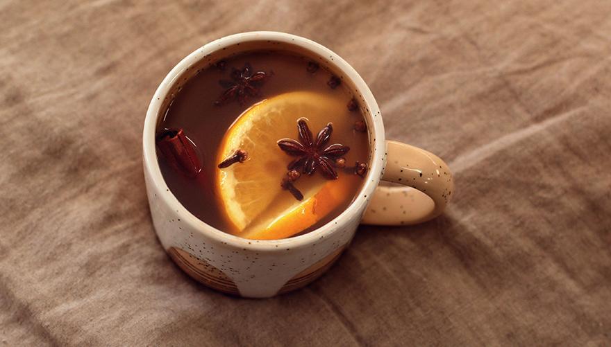 This Hot Apple Cider Recipe is Perfect for Fall